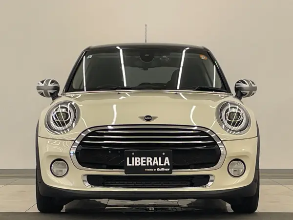 2019 Mini Cooper — photo 8 | Tuminion Kenya