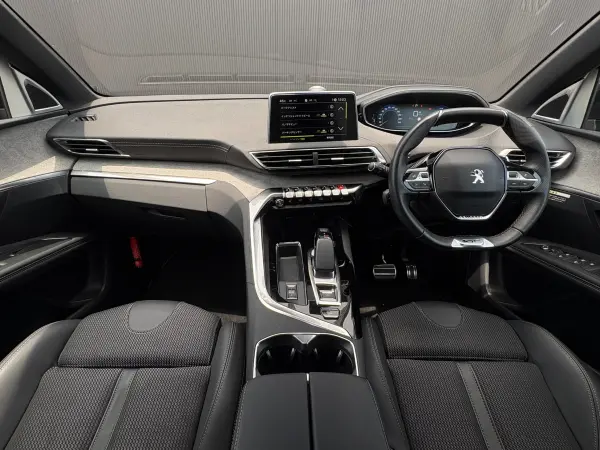 2023 Peugeot 3008 — photo 2 | Tuminion Kenya