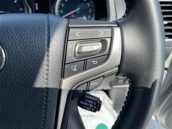 2022 Toyota Landcruiser Prado — photo 9 | Tuminion Kenya