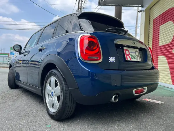 2019 Mini Cooper — photo 8 | Tuminion Kenya