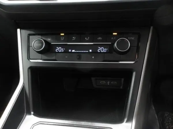 2021 Volkswagen Polo — photo 8 | Tuminion Kenya