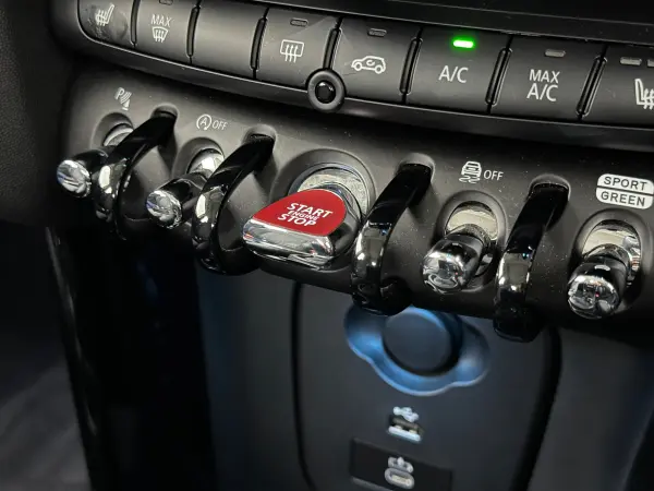 2023 Mini Cooper — photo 3 | Tuminion Kenya