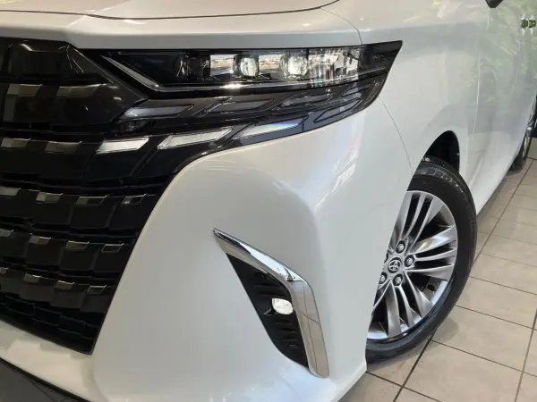 2026 Toyota Alphard — photo 8 | Tuminion Kenya