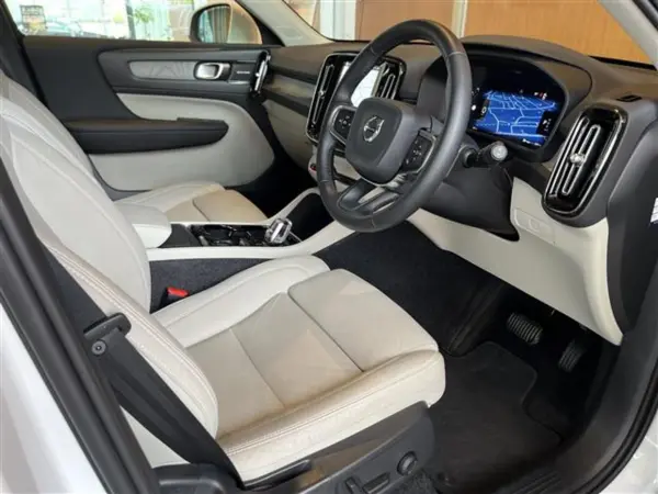 2024 Volvo Xc40 — photo 7 | Tuminion Kenya