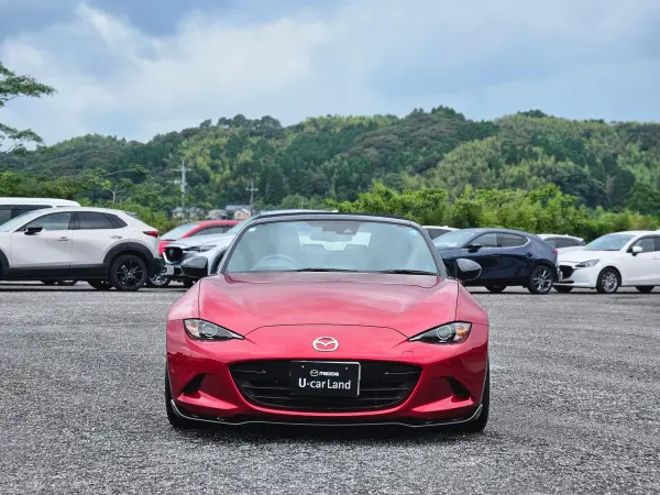 2021 Mazda Roadster — photo 9 | Tuminion Kenya