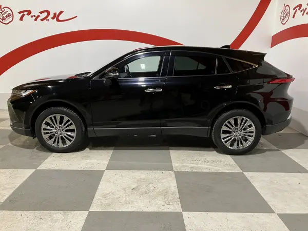2023 Toyota Harrier — photo 3 | Tuminion Kenya