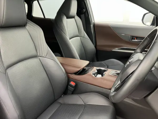 2023 Toyota Harrier — photo 8 | Tuminion Kenya
