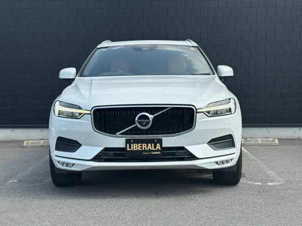 2018 Volvo Xc60 — photo 8 | Tuminion Kenya