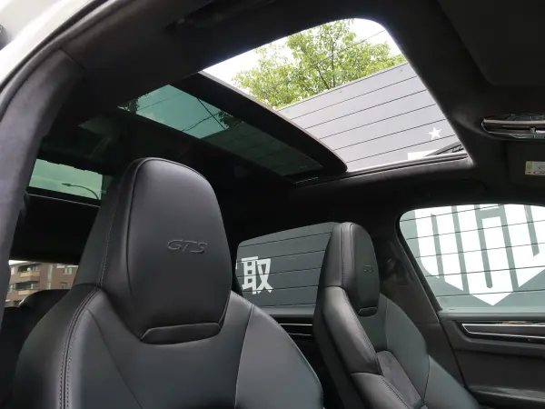 2021 Porsche Cayenne — photo 7 | Tuminion Kenya