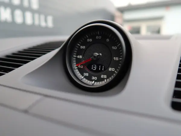 2021 Porsche Cayenne — photo 8 | Tuminion Kenya