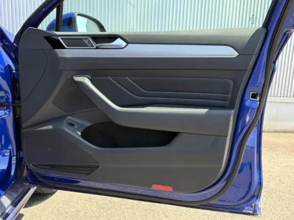 2024 Volkswagen Passat — photo 7 | Tuminion Kenya