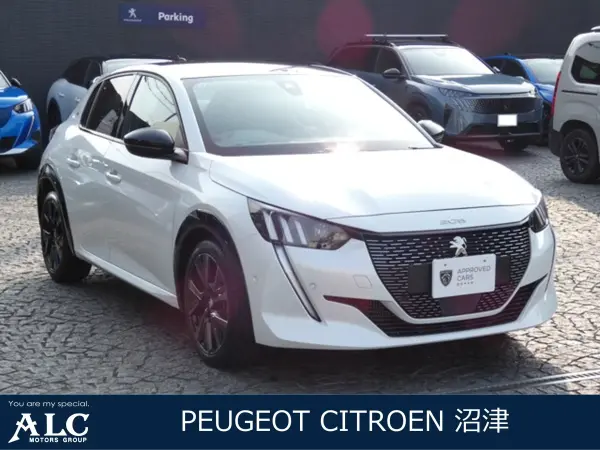 Peugeot 208 GT Certified Used Car with Warranty and Maintenance, ETC, Backup Camera, Collision Mitigation Brake, Idling Stop, Obstacle Sonar, Lane Departure Prevention, Adaptive Cruise Control, LED Lights, Genuine Wheels (Pearl White) — 2021, 14,000km, for sale in Kenya