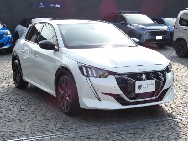 2021 Peugeot 208 — photo 9 | Tuminion Kenya