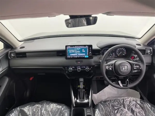 2026 Honda Vezel — photo 2 | Tuminion Kenya