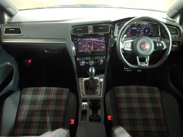 2019 Volkswagen Golf — photo 2 | Tuminion Kenya
