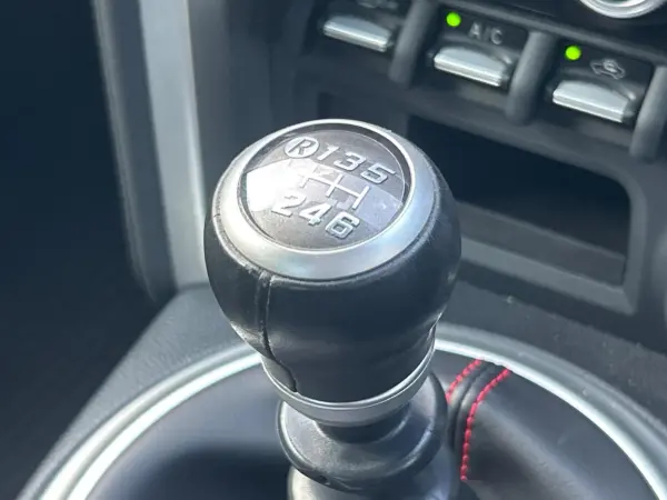 2020 Subaru Brz — photo 3 | Tuminion Kenya