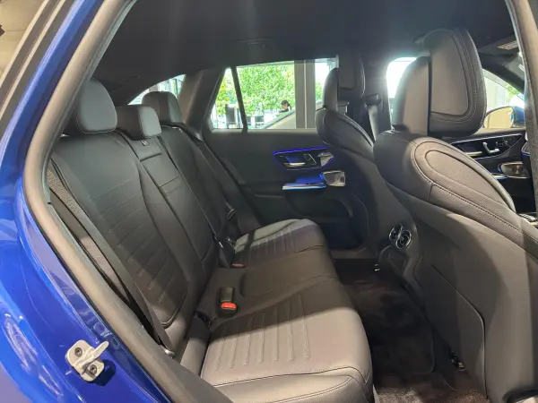 2025 Mercedes-benz Glc — photo 9 | Tuminion Kenya