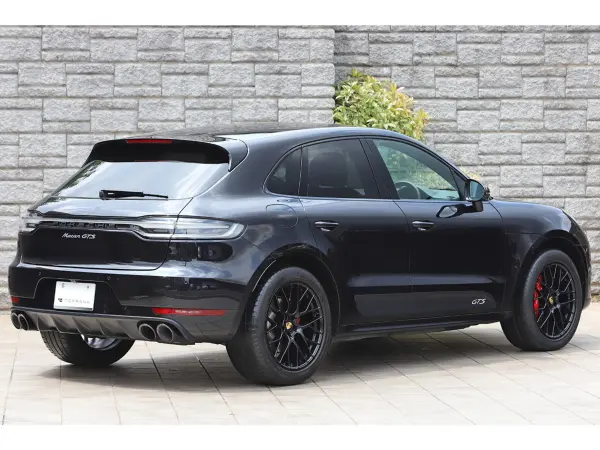 2020 Porsche Macan — photo 2 | Tuminion Kenya