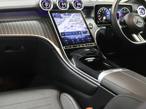 2023 Mercedes-benz Glc — photo 2 | Tuminion Kenya