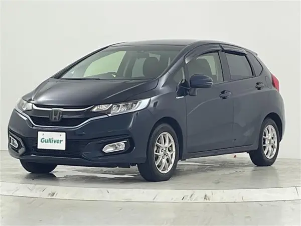 2018 Honda Fit — photo 8 | Tuminion Kenya