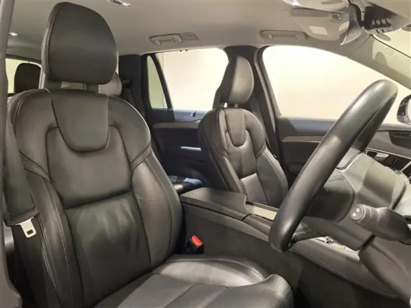 2021 Volvo Xc90 — photo 3 | Tuminion Kenya