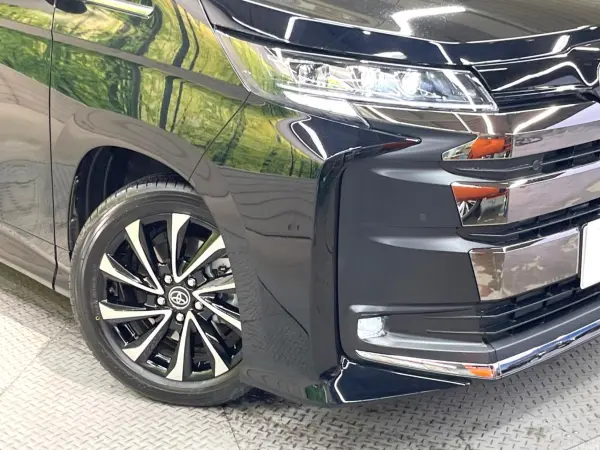 2025 Toyota Noah — photo 8 | Tuminion Kenya