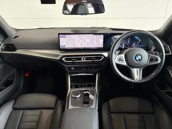 2023 Bmw 3 Series — photo 2 | Tuminion Kenya