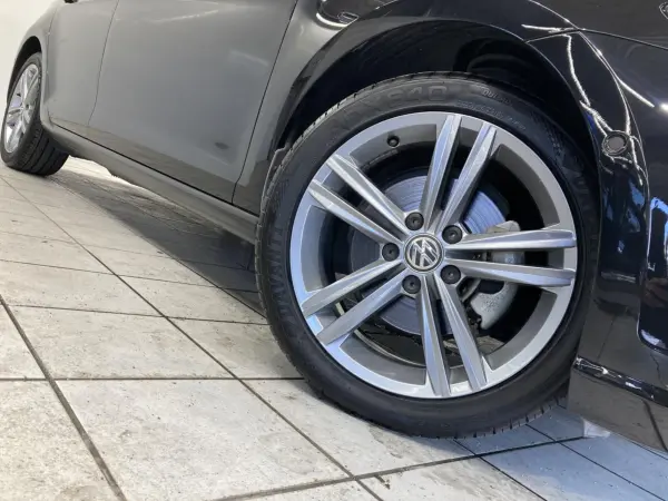2020 Volkswagen Golf — photo 8 | Tuminion Kenya