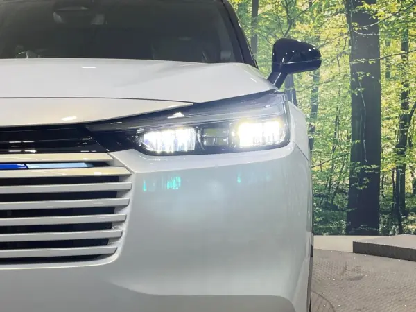 2026 Honda Vezel — photo 8 | Tuminion Kenya