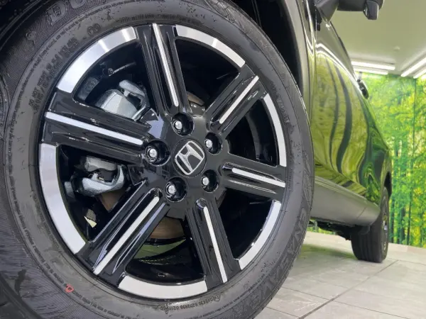 2026 Honda Vezel — photo 9 | Tuminion Kenya
