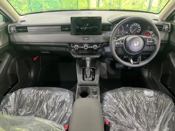 2026 Honda Vezel — photo 2 | Tuminion Kenya