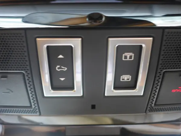 2021 Landrover Rangerover — photo 7 | Tuminion Kenya