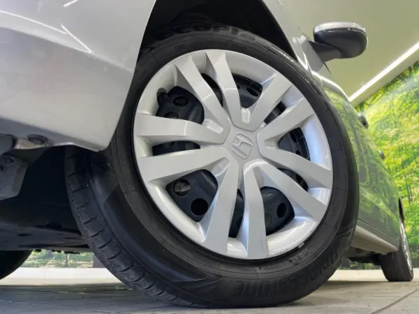 2022 Honda Fit — photo 9 | Tuminion Kenya