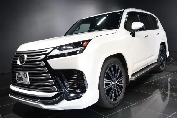 2025 Lexus Lx — photo 1