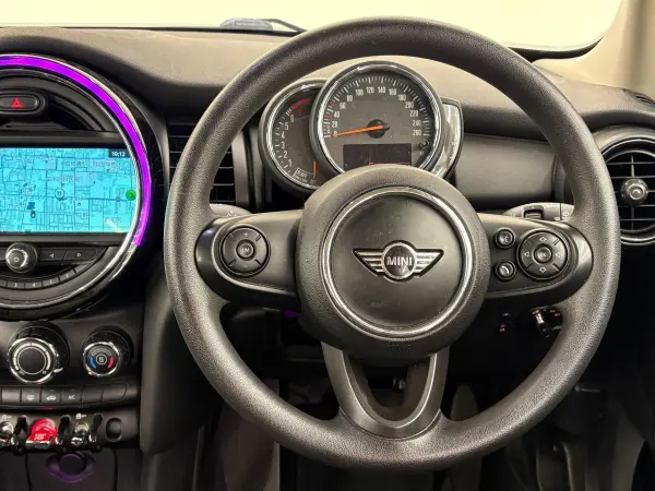 2018 Mini Cooper — photo 3 | Tuminion Kenya