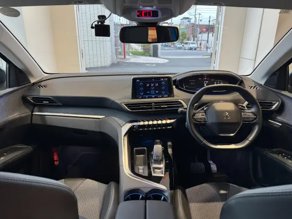 2021 Peugeot 3008 — photo 3 | Tuminion Kenya
