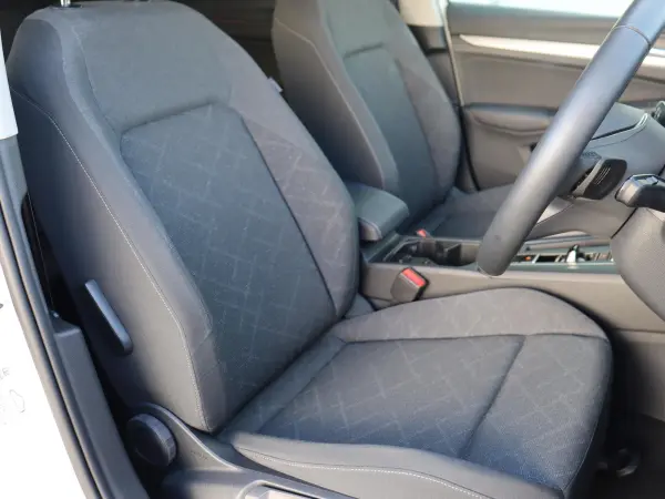 2023 Volkswagen Golf — photo 8 | Tuminion Kenya