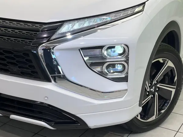 2023 Mitsubishi Eclipse Cross — photo 8 | Tuminion Kenya