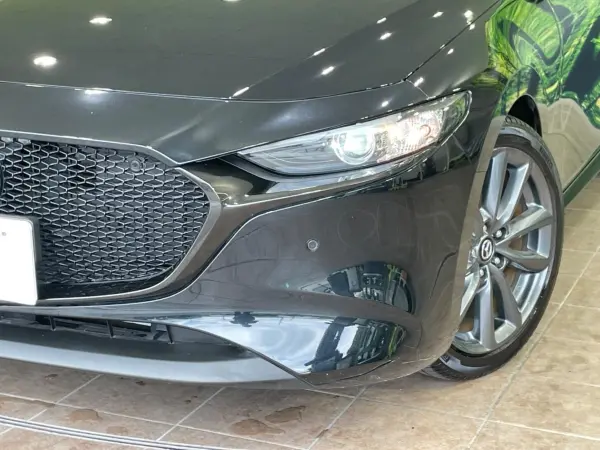 2019 Mazda 3 Fastback — photo 8 | Tuminion Kenya