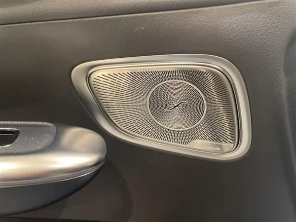 2023 Mercedes-benz Glc — photo 3 | Tuminion Kenya