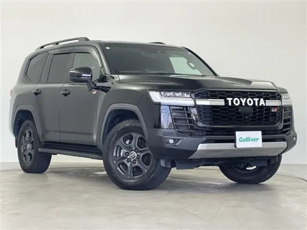2023 Toyota Landrcuiser 300 — photo 8 | Tuminion Kenya