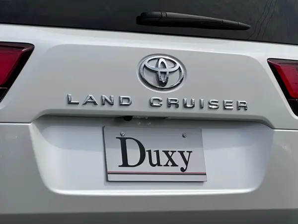 2025 Toyota Landrcuiser 300 — photo 9 | Tuminion Kenya
