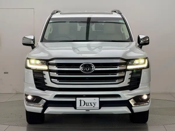 2024 Toyota Landrcuiser 300 — photo 2 | Tuminion Kenya