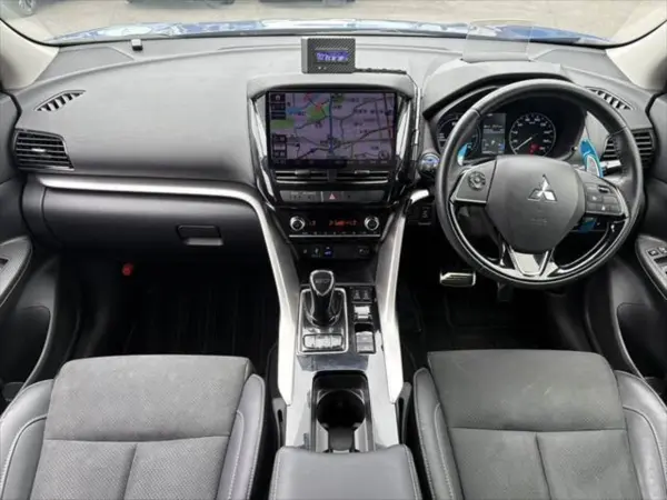 2021 Mitsubishi Eclipse Cross — photo 2 | Tuminion Kenya