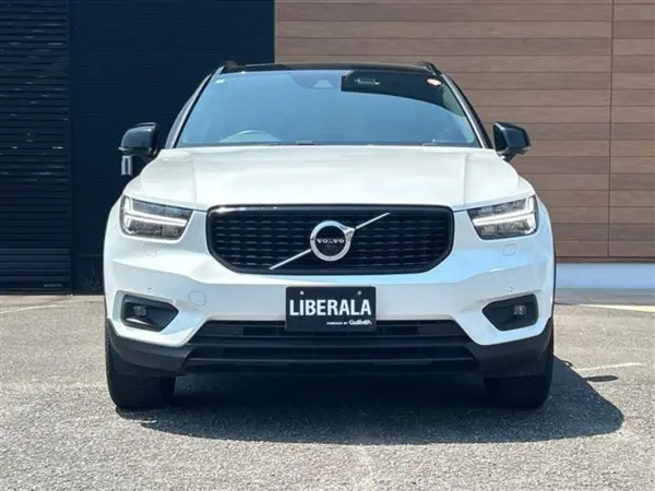 2021 Volvo Xc40 — photo 3 | Tuminion Kenya
