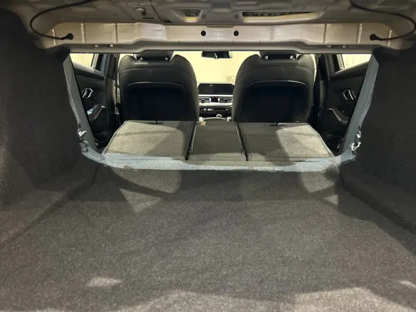 2019 Bmw 3 Series — photo 3 | Tuminion Kenya