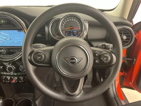 2020 Mini Cooper — photo 3 | Tuminion Kenya