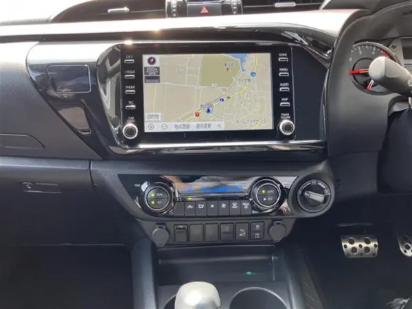 2023 Toyota Hilux — photo 9 | Tuminion Kenya