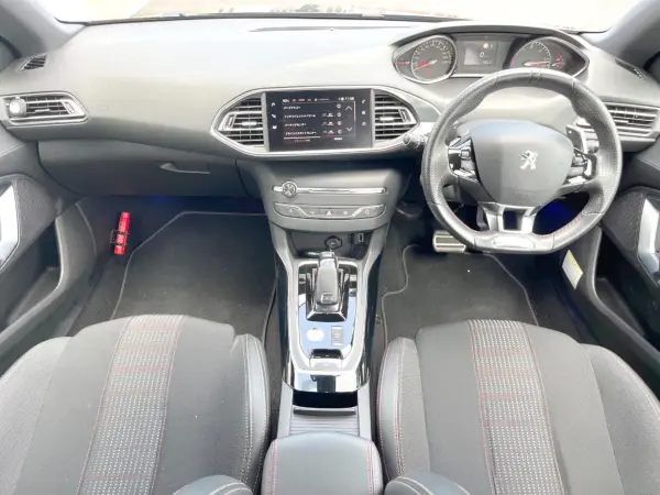 2020 Peugeot 308 — photo 2 | Tuminion Kenya