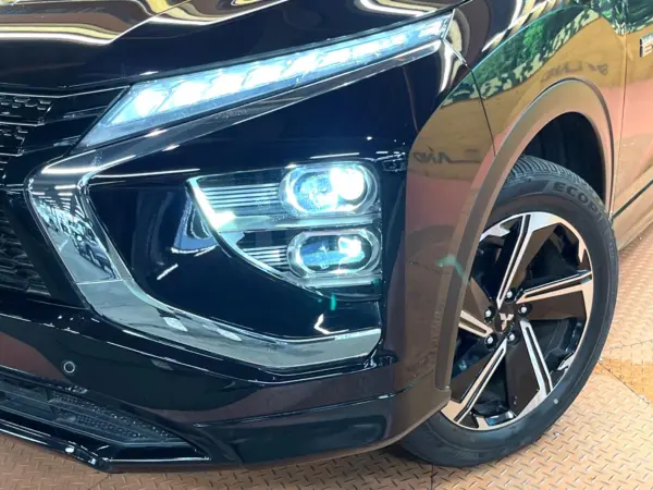 2022 Mitsubishi Eclipse Cross — photo 8 | Tuminion Kenya